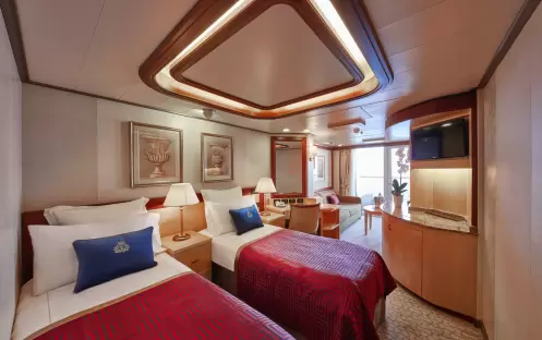 Cunard Queen Victoria P2